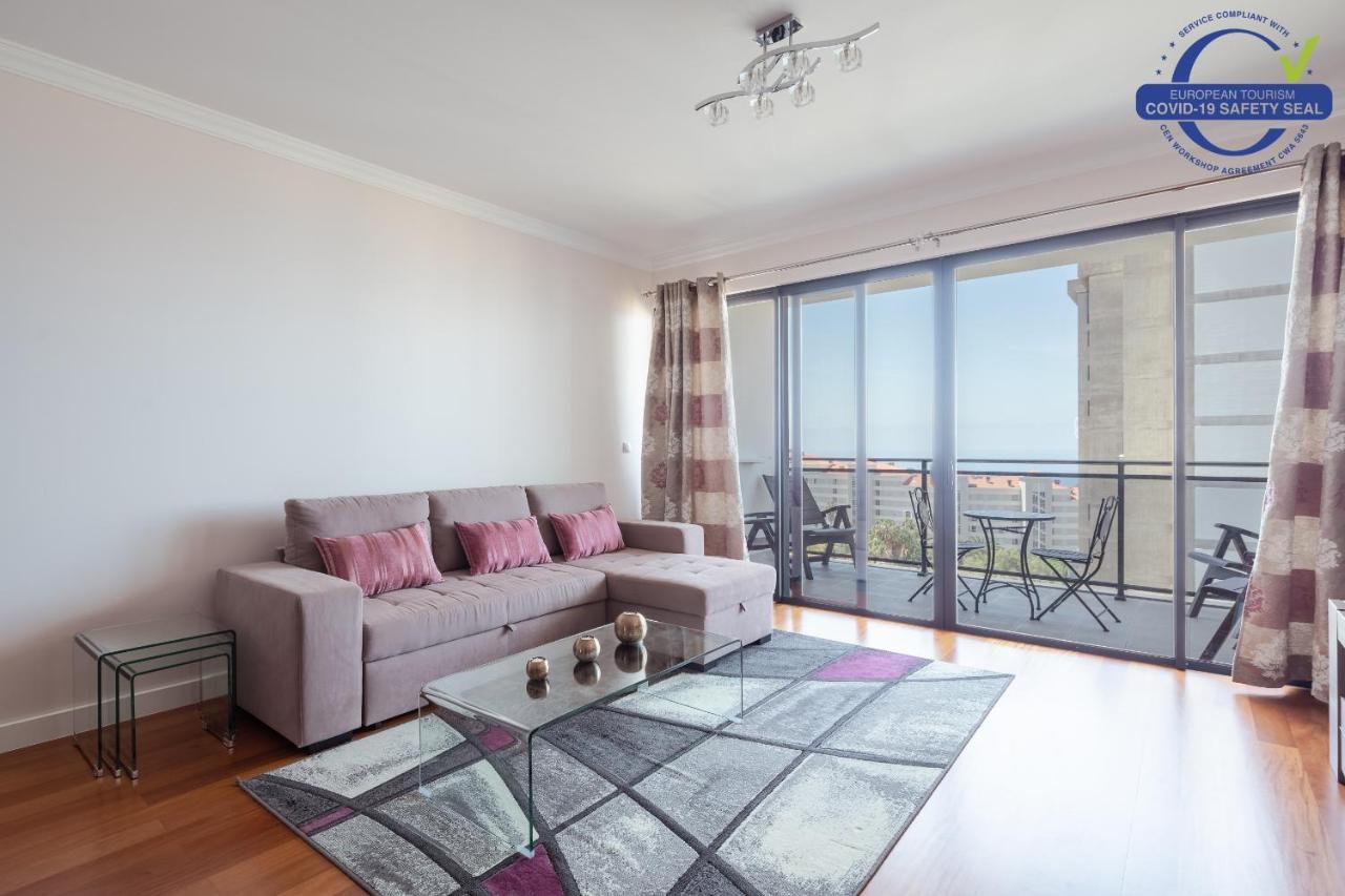 Elegant With Sea Views By Trip2portugal Apartment *