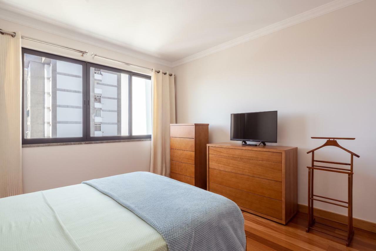 Elegant With Sea Views By Trip2portugal