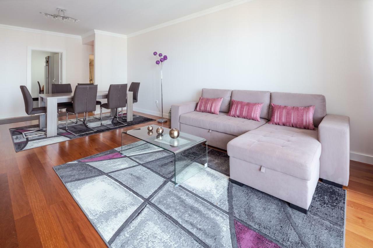 Elegant With Sea Views By Trip2portugal Apartment *